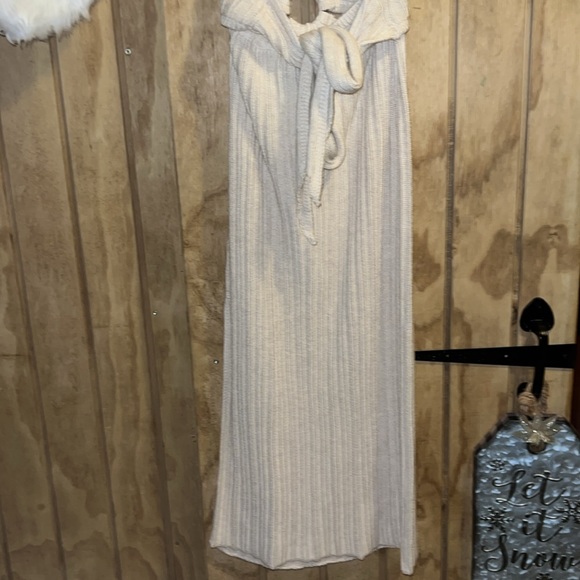 New 🏷️Women’s Knit Dress 👗 - Picture 6 of 9